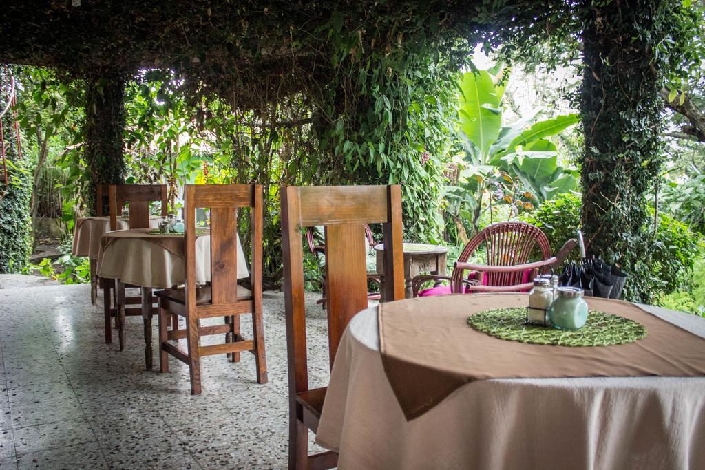 Hotel Y Restaurante La Casa Rosa Santa Cruz La Laguna Esterno foto