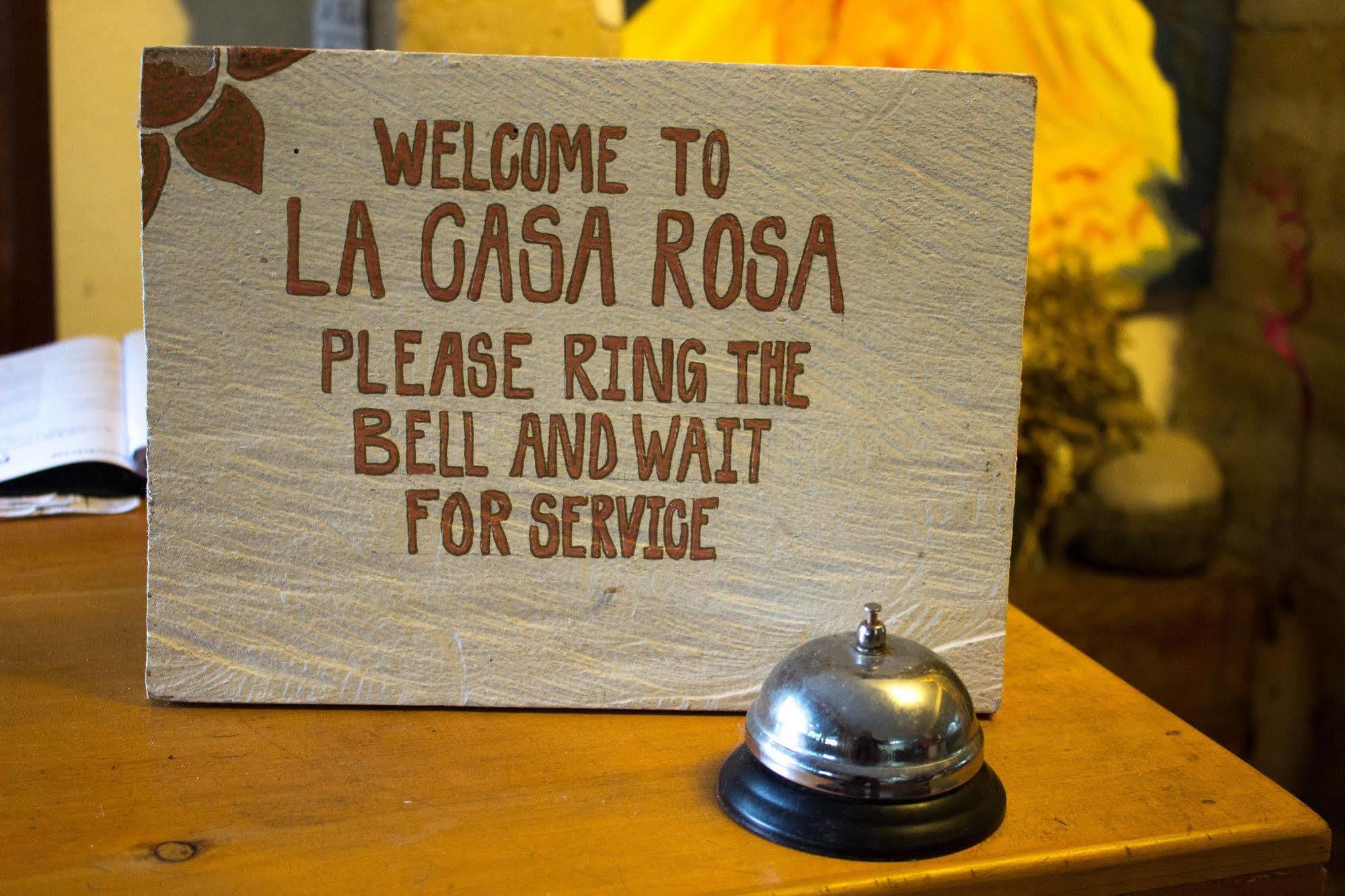 Hotel Y Restaurante La Casa Rosa Santa Cruz La Laguna Esterno foto